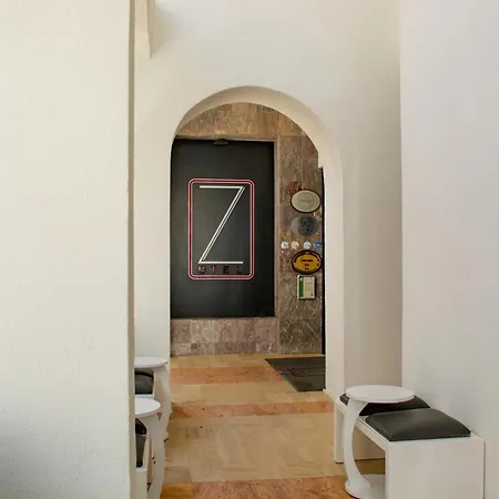 Otel Z